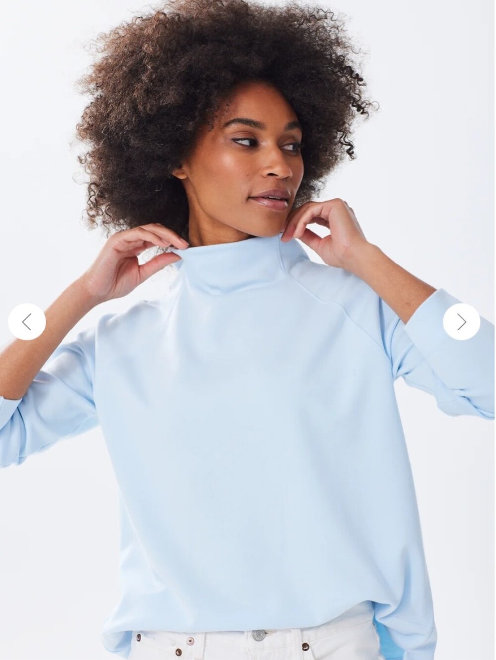 Alice Walk Mock Neck Sweatshirt In Light Blue